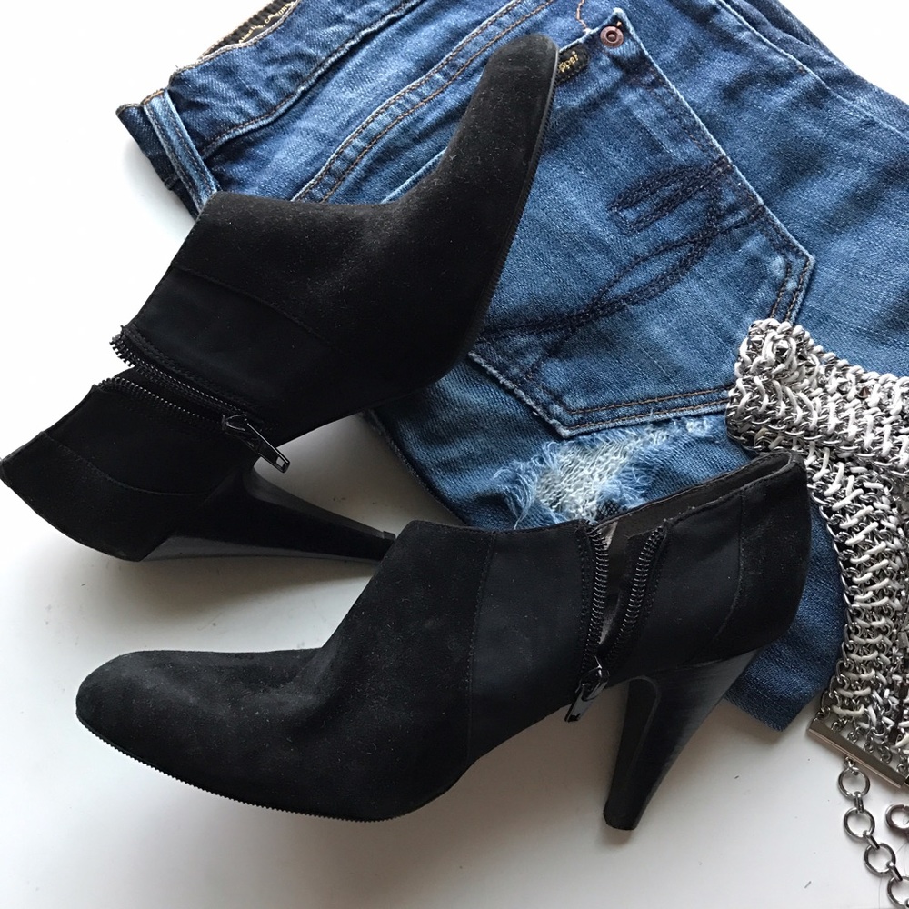 Black ankle Bootie heel by Inc.